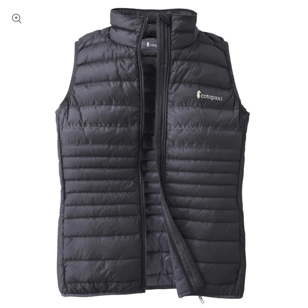 Like New Cotopaxi Women’s Navy Fuego LT Down Vest Size WXS